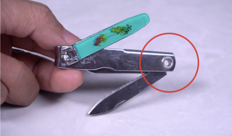 Just a few know about nail clipper’s secrets that can be used in our everyday routines