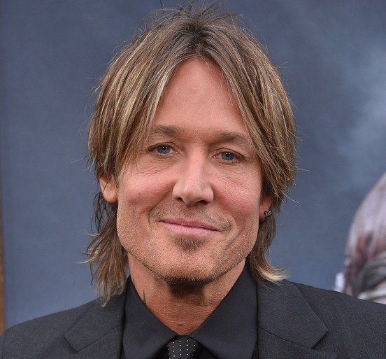 Keith Urban is in need of our prayers.