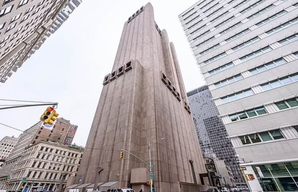 Revealing the Mystery of the Windowless Skyscraper in New York City