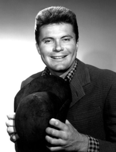 NOW, THIS IS JETHRO BODINE FROM “THE BEVERLY HILLBILLIES”