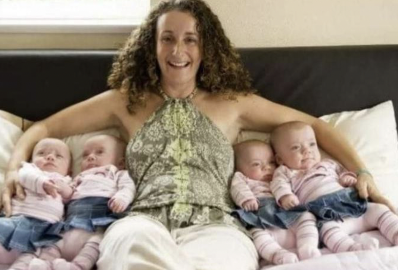 After 14 years, the woman delivered quadruplets who are identical to each other: Here’s how the girls appear now