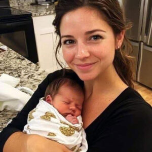 My Husband Couldn’t Even Bother To Save Me a Plate a Food While Caring For Our Newborn – a Short Story My Husband Couldn’t Even Bother To Save Me a Plate a Food While Caring For Our Newborn – a Short Story