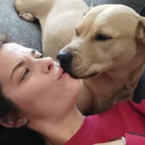 Expert says kissing dog on mouth can result in loss of limbs or death, pet owners willing to take the risk Expert says kissing dog on mouth can result in loss of limbs or death, pet owners willing to take the risk