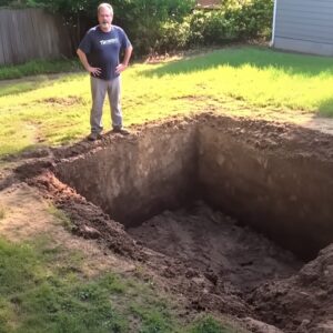 2 / My FIL Got Rid of My Beloved Flower Garden & 2 / My FIL Got Rid of My Beloved Flower Garden &