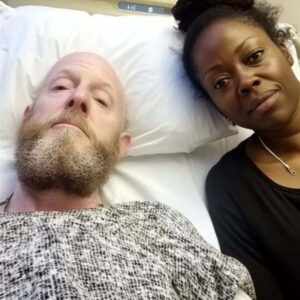 2/ A Stranger Sat Next to Me While My Dying Husband Was in the Hospital and Told Me… 2/ A Stranger Sat Next to Me While My Dying Husband Was in the Hospital and Told Me…